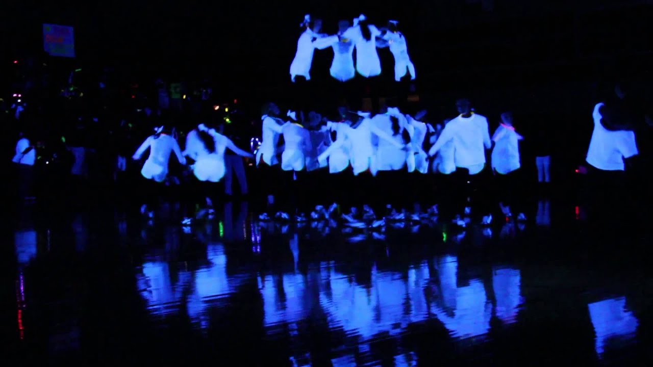 The Cheerleader's Dance - Glow in the Dark Pep Rally - YouTube