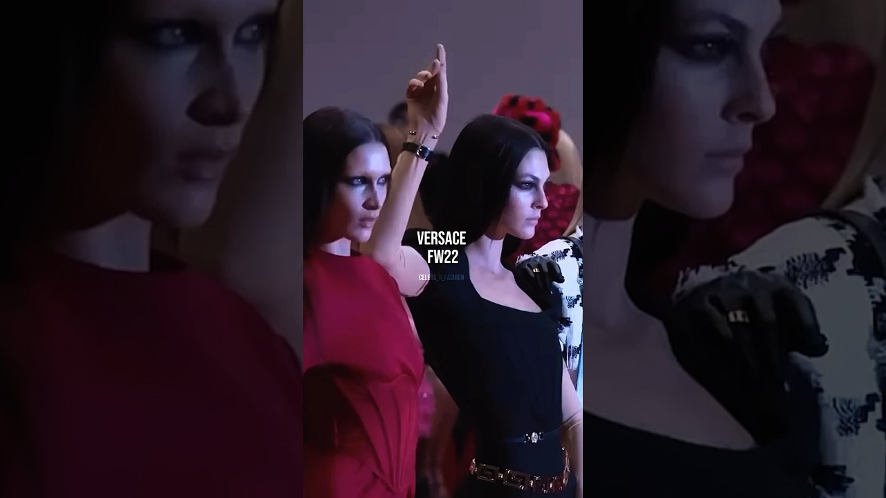 Definitely one of the best shows of Versace 