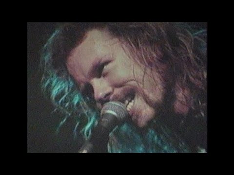 metallica---live-in-sheffield,-england-(1992)-[720p50fps-upscale]