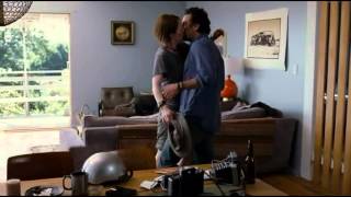 Download Lagu The Kids Are All Right - Mark Ruffalo \u0026 Julianne Moore - No Diggity / Thrift Shop MP3