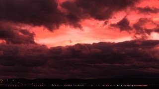 Sunset after typhoon 仙台空港 台風一過の夕焼けと飛行機の離着陸 Beautiful Red dusk and plane landing&Take off at Sendai