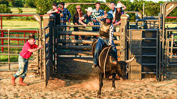 WE WENT BULL RIDING! (BADLY INJURED) w/ Andrea Rus...