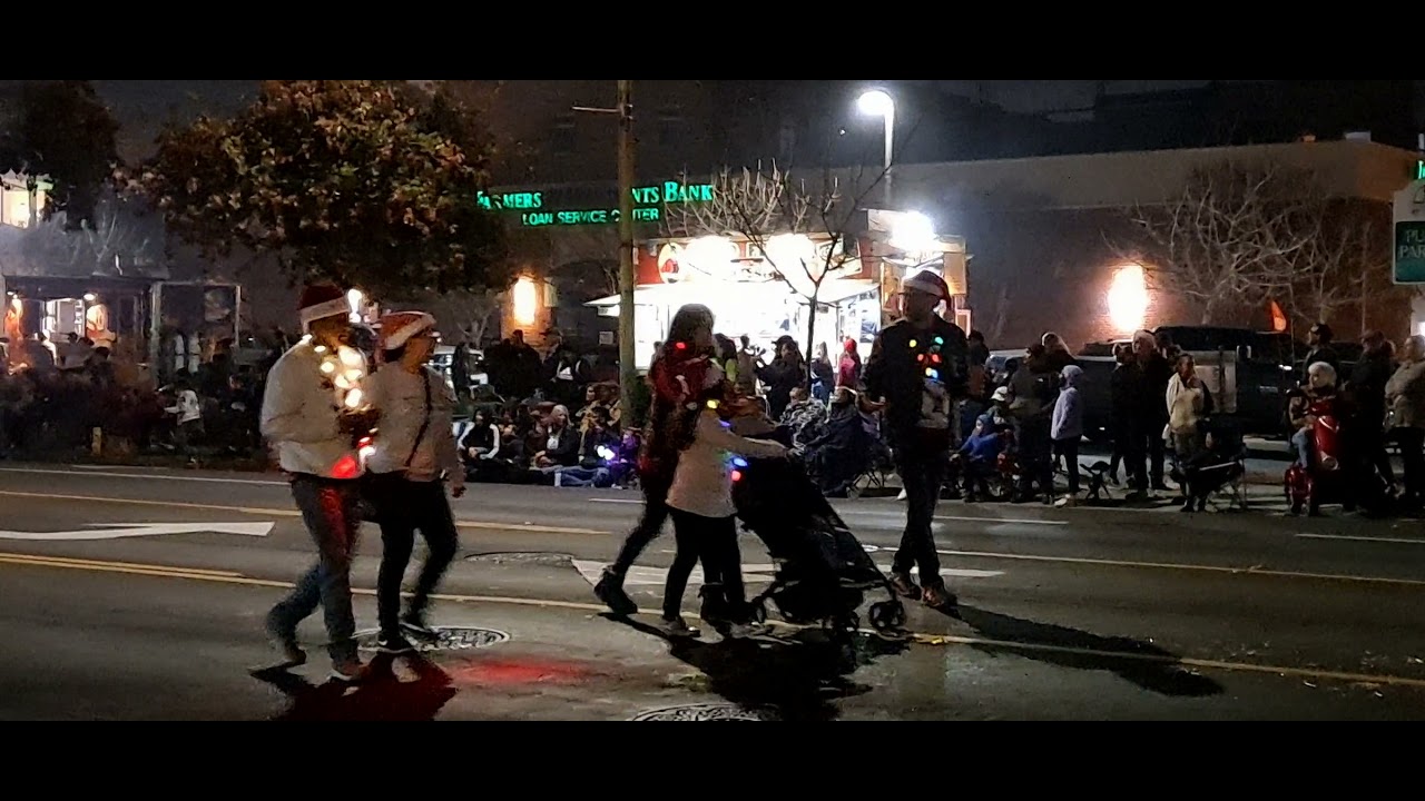 Lodi, CA. Christmas light parade 2021 YouTube