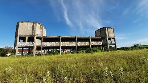 Flying in abandoned building - Iflight DC3 and Dji Fpv