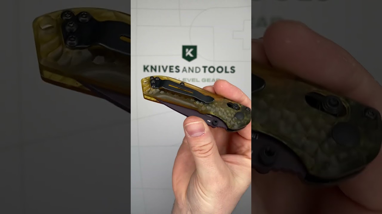 Benchmade Mini Freek 565PL-2501 Amethyst Cerakote CPM M4, Amber
