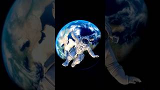 🤯Astronaut Falls From ISS #shorts #shortsfeed #facts #ytshorts #space #trendingshorts #iss #adastra