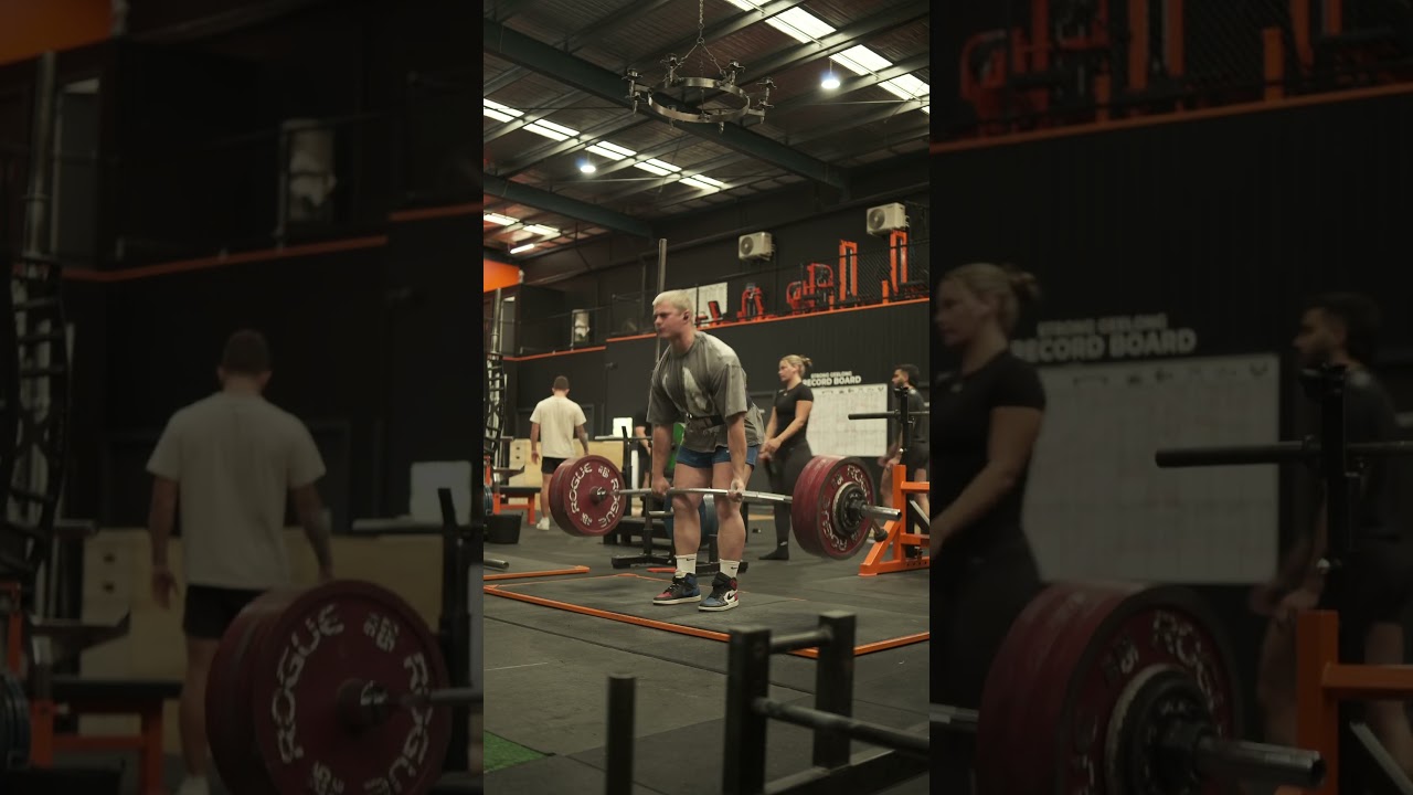 285kg