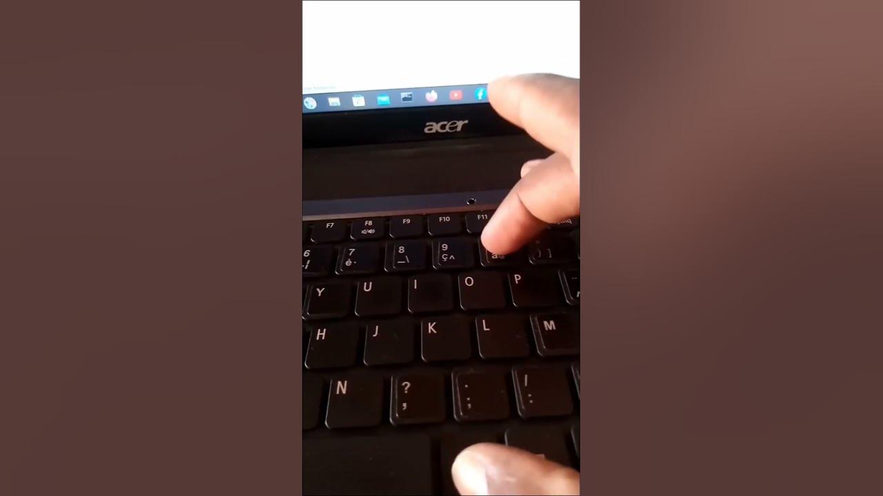Comment faire un arobase youtube