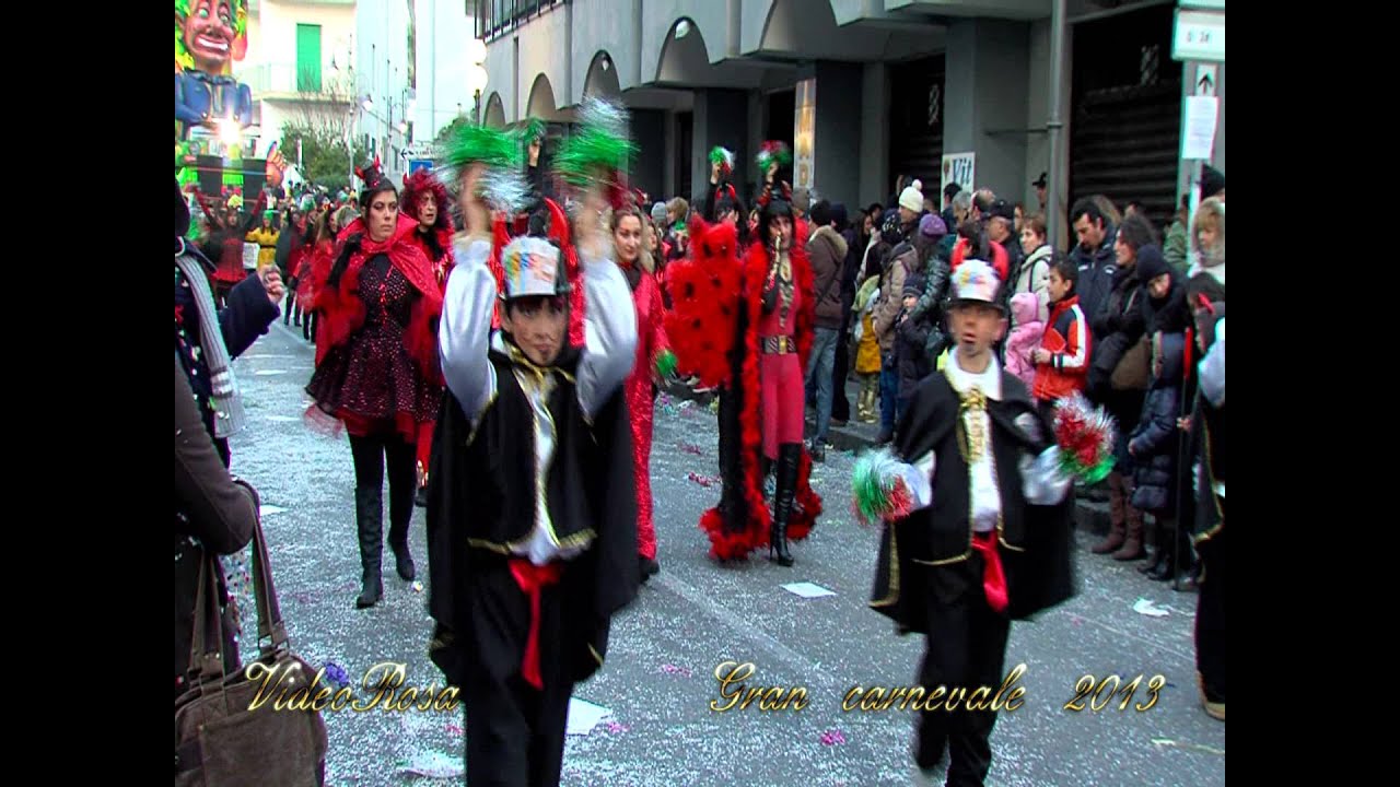 Gran carnevale Maiori 2013.wmv