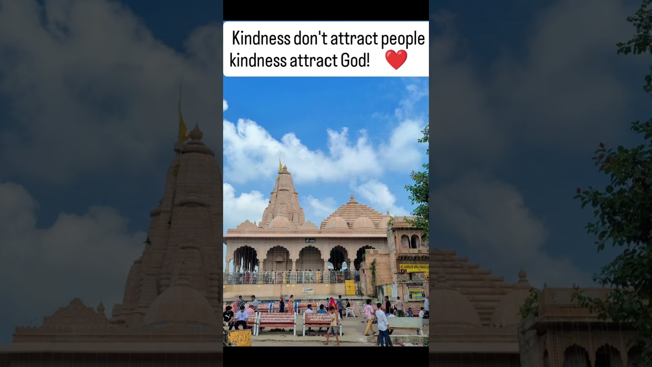 Kindness Attracts God 🙏 | Temple Vibes | Motivational Short 