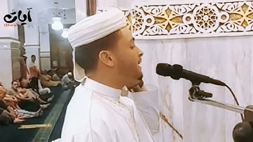 القارئ عبدالعزيز سحيم يرفع آذان صلاة المغرب