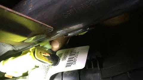 2014-2019 GMC Sierra Chevy Chevrolet Silverado Driver Side Blend Door Actuator Replacement