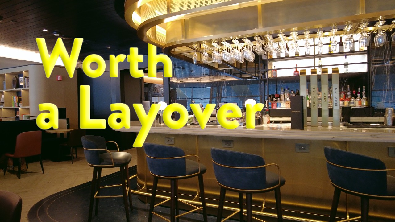 Chase Sapphire Lounge DFW Tour: This Airport Lounge Surprised Us