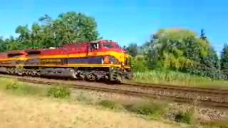 Live 2 KCS Unit Trash Train and CSX Auto Rack Train