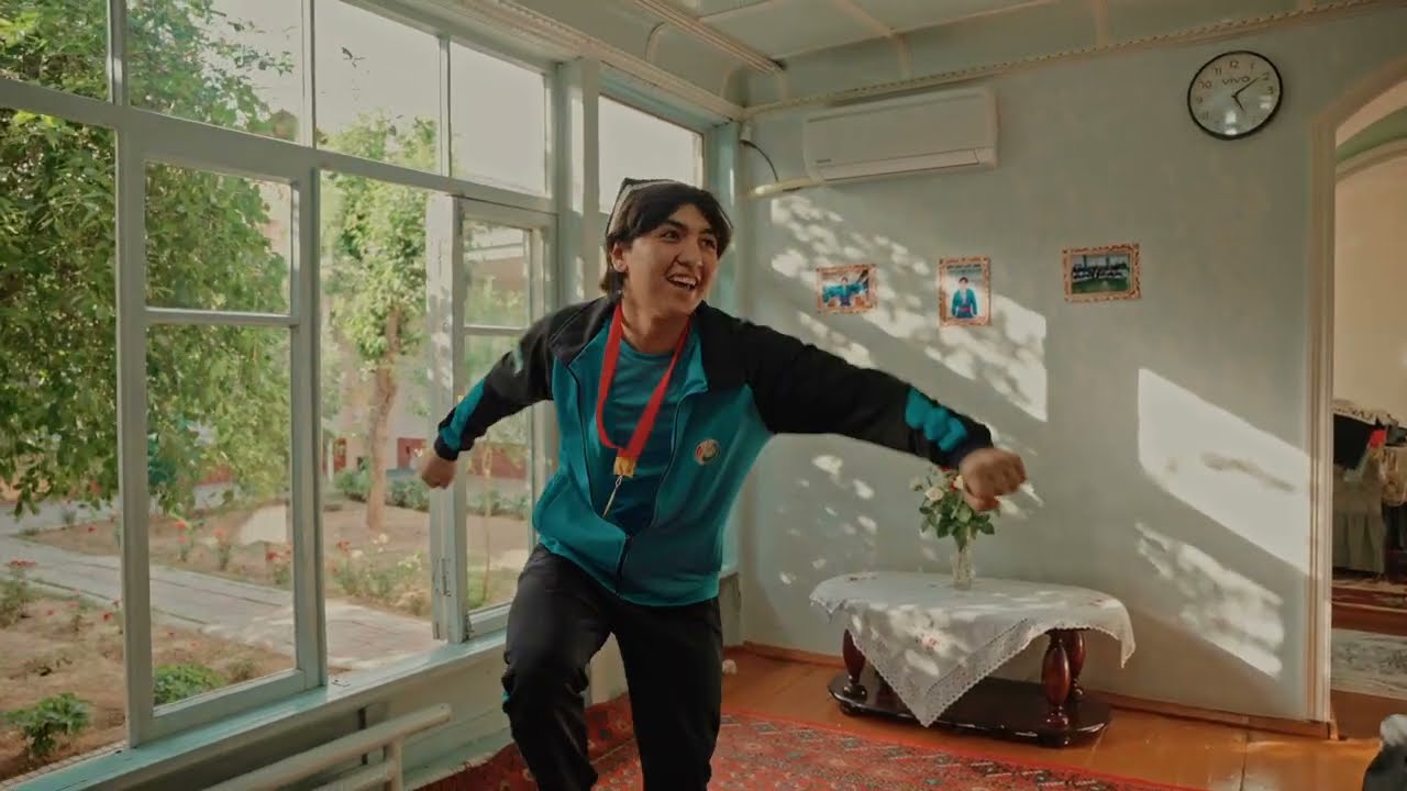 So‘nmas quyosh (qisqa metrajli film) Немеркнущее солнце (короткометражный фильм)