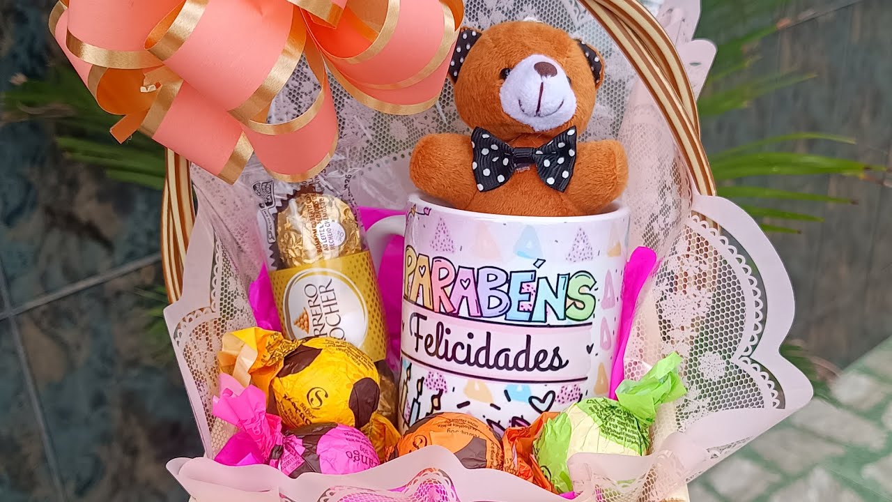 Montagem de cesta Aniversário 