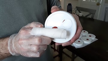 Making grain spawn lids with self-healing injection ports