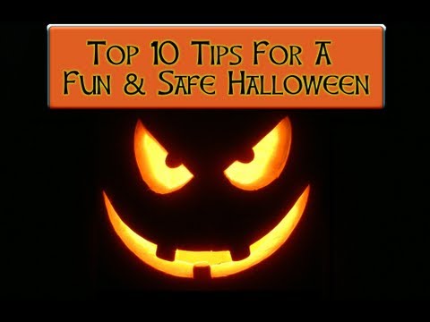 Thomas The Tank Engine & Friends Give Us The Top 10 Safety Halloween Tips! Wooden Railway Toys!