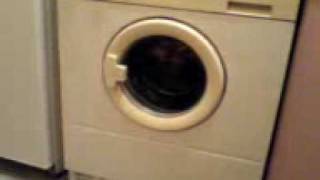 Profilo EKO-3310A washing machine intermit spin