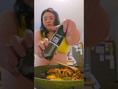I&amp;#<strong>39</strong>;m hungry, <strong>so</strong> add charcoal grilled eel. #shorts