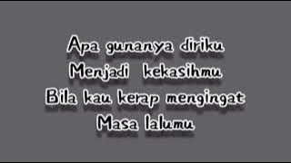 Hargai aku jaga perasaanku aku bukan dia, dia bukan diriku | Aku bukan dia - Asbak band (lirik lagu)