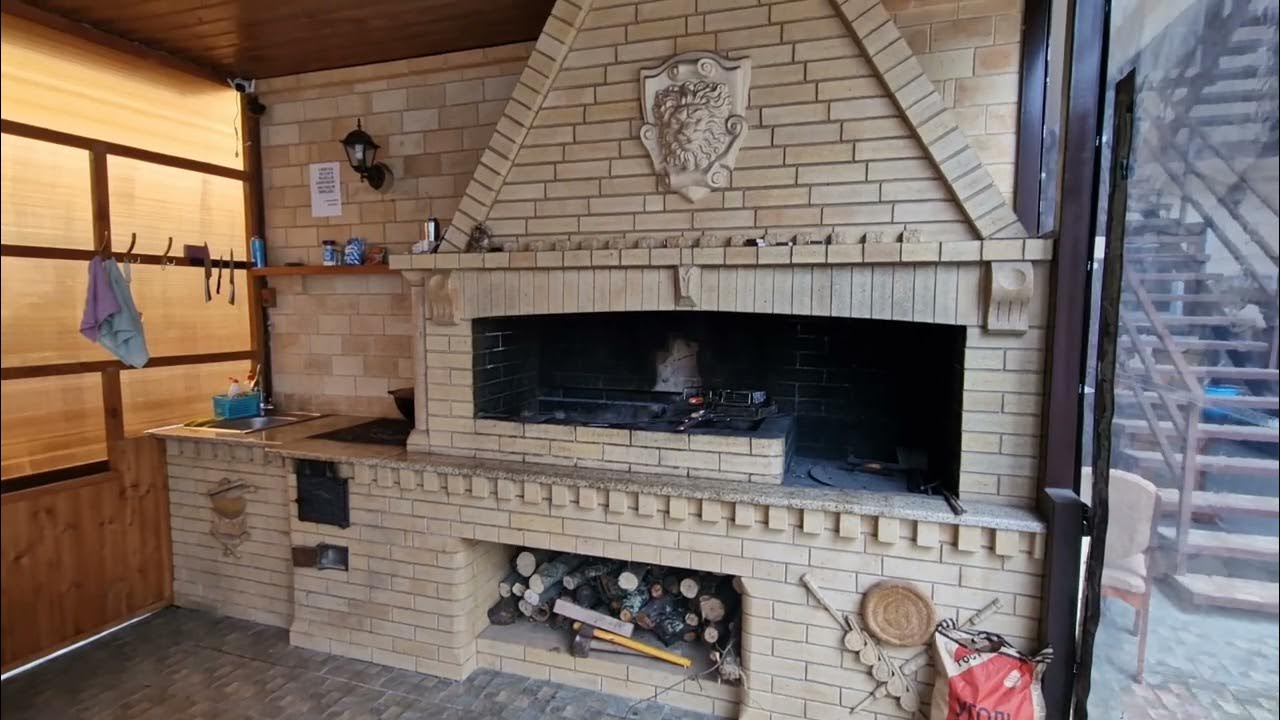 Мангальная на косыгина новокузнецк. Мангал с досками. Мангал в кафе. Мангальная косыгина 85 3. Мангал кафе домодедово.