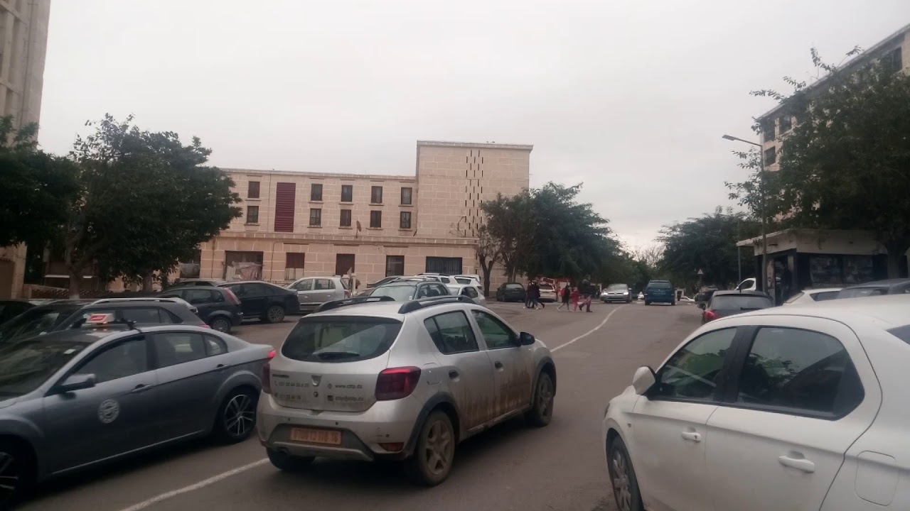 ديار السعادة حي و مخبزة Carol