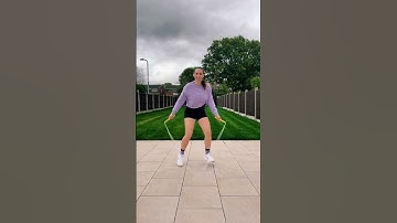 New jump rope shuffle dance 💃🏼😱#shorts #jumprope #shuffling #skipping