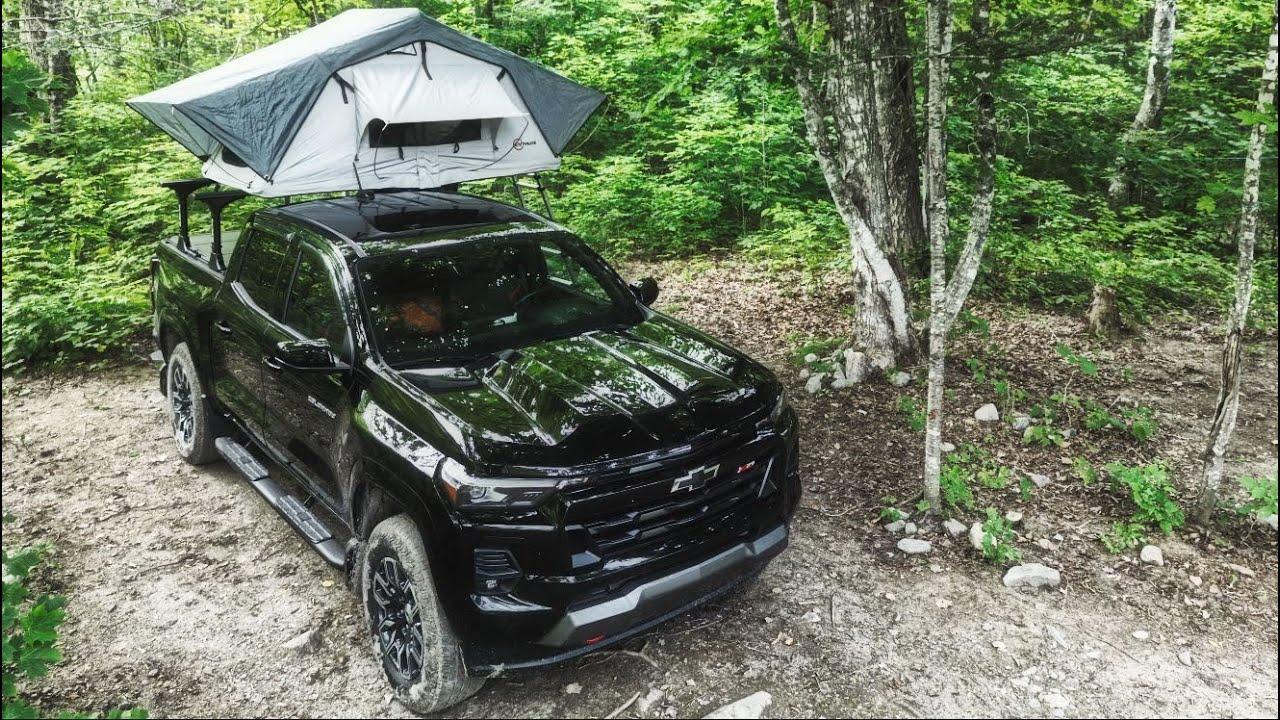 Rooftop Tent Camping by a beautiful Creek - Awesome Meal in the Woods