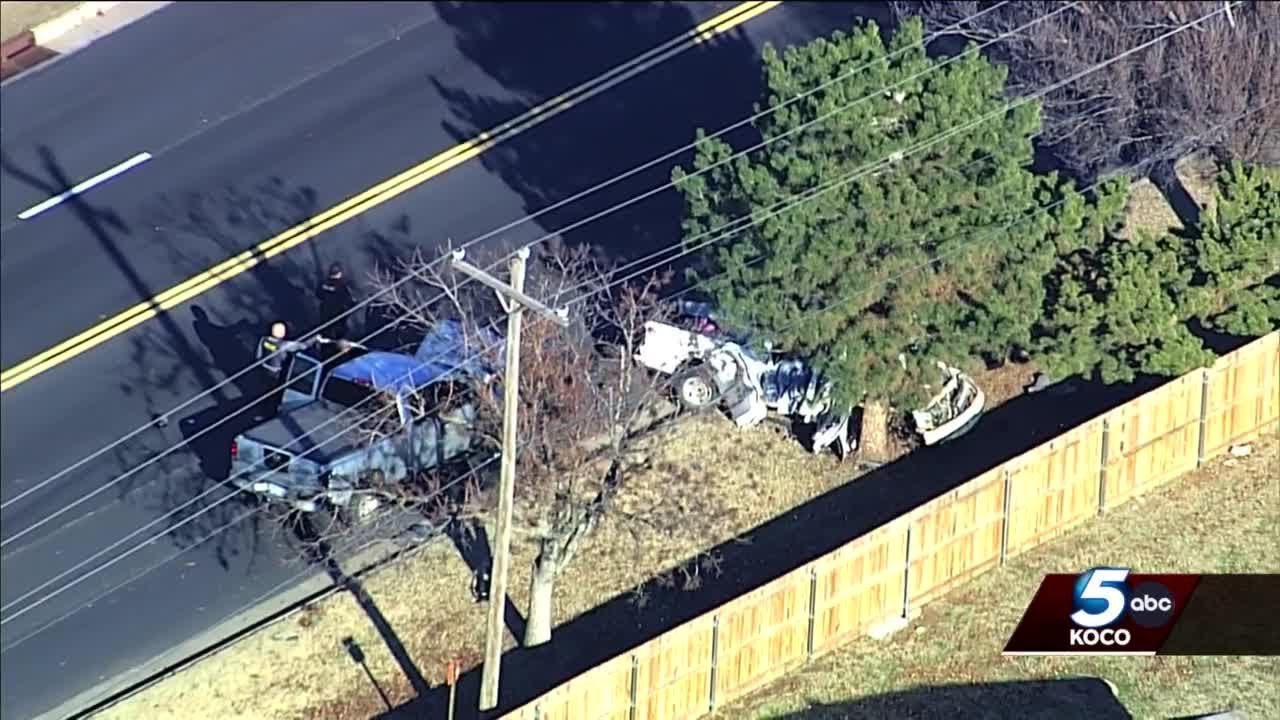 Person dead after multi-vehicle crash in southwest Oklahoma City ...