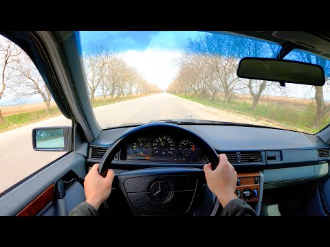 1990 Mercedes Benz W124 200E - POV Review (Binaural Audio)