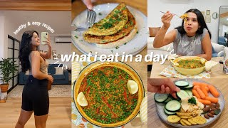 WHAT I EAT IN A DAY! vegan omelette, paella, &amp; pumpkin spice lattes