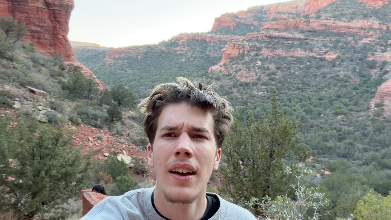 Отправляюсь в безумный поход в Седоне с друзьями!