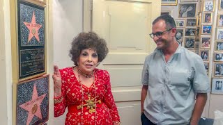 La star du cinéma italien Gina Lollobrigida avec l’avocat Arash Derambarsh