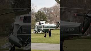 President Donald Trump walks to Marine One with Elon Musk’s son Little X #elon #news #shorts News