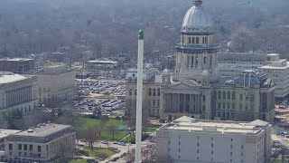 Some Illinois businesses required to have pay details on job postings soon