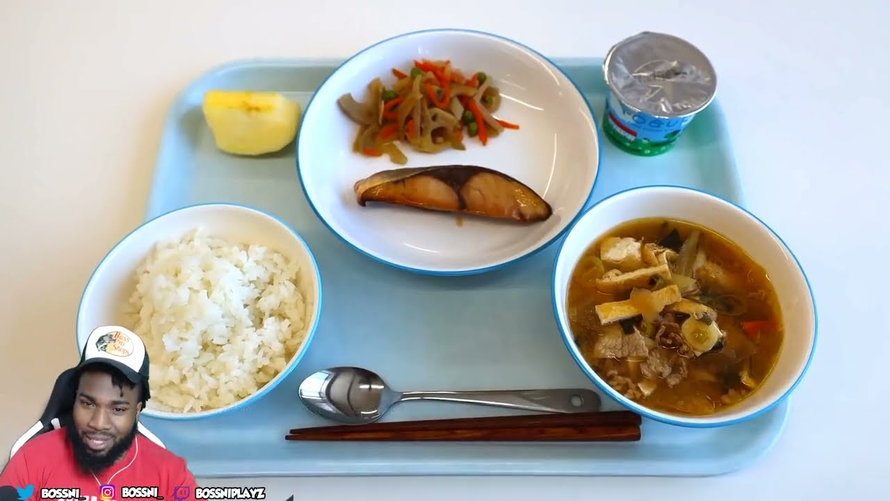 AT 11AM? BOSSNI REACTS TO HOW JAPANESE SCHOOL LUNCH IS MADE