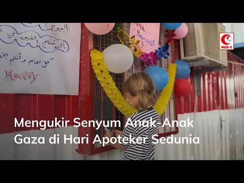 Mengukir Senyum Anak-Anak Gaza di Hari Apoteker Sedunia