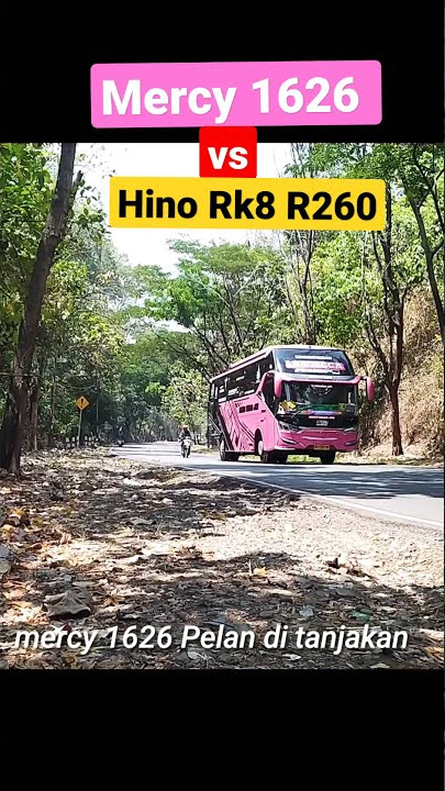 on the incline,,Mercedes Benz Oh 1626 Vs Hino Rk8 R260 .. Di Tanjakan..