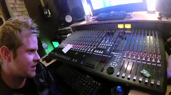 Mixing Desk Orientation