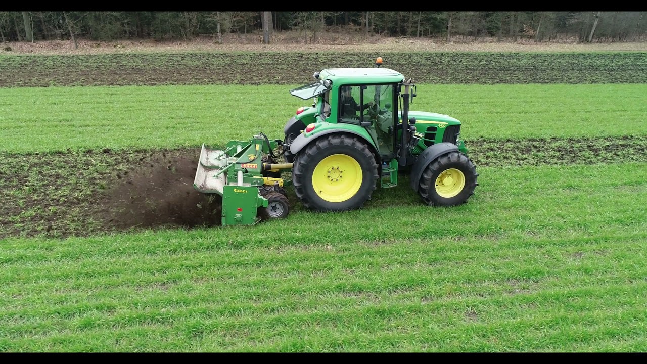 Pfluglose Beseitigung von winterharten Zwischenfrüchten und Untersaaten: Celli Fräse
