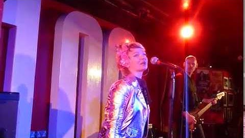 The Primitives - Panic - 100 Club - 1/10/19