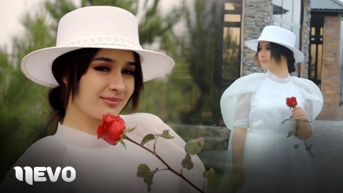 80-yillar porno kasting Akam bilan birinchi anal jinsiy aloqa