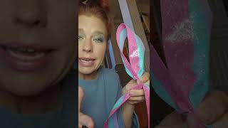 How to make a Bow#bowtutorial #christmasbow #diychristmas #howtomakeabow #christmasdecor