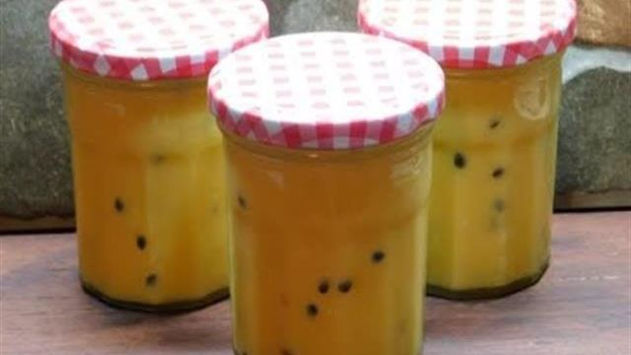 HOW TO MAKE PASSIONFRUIT CURD - Aussie girl can cook