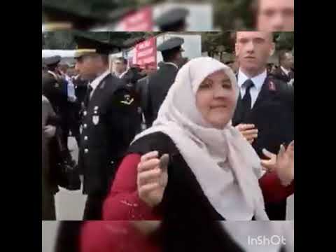كلمات نبغيك يا يما أغنية مسلم مترجمة للعربية بصوت وتصميم  