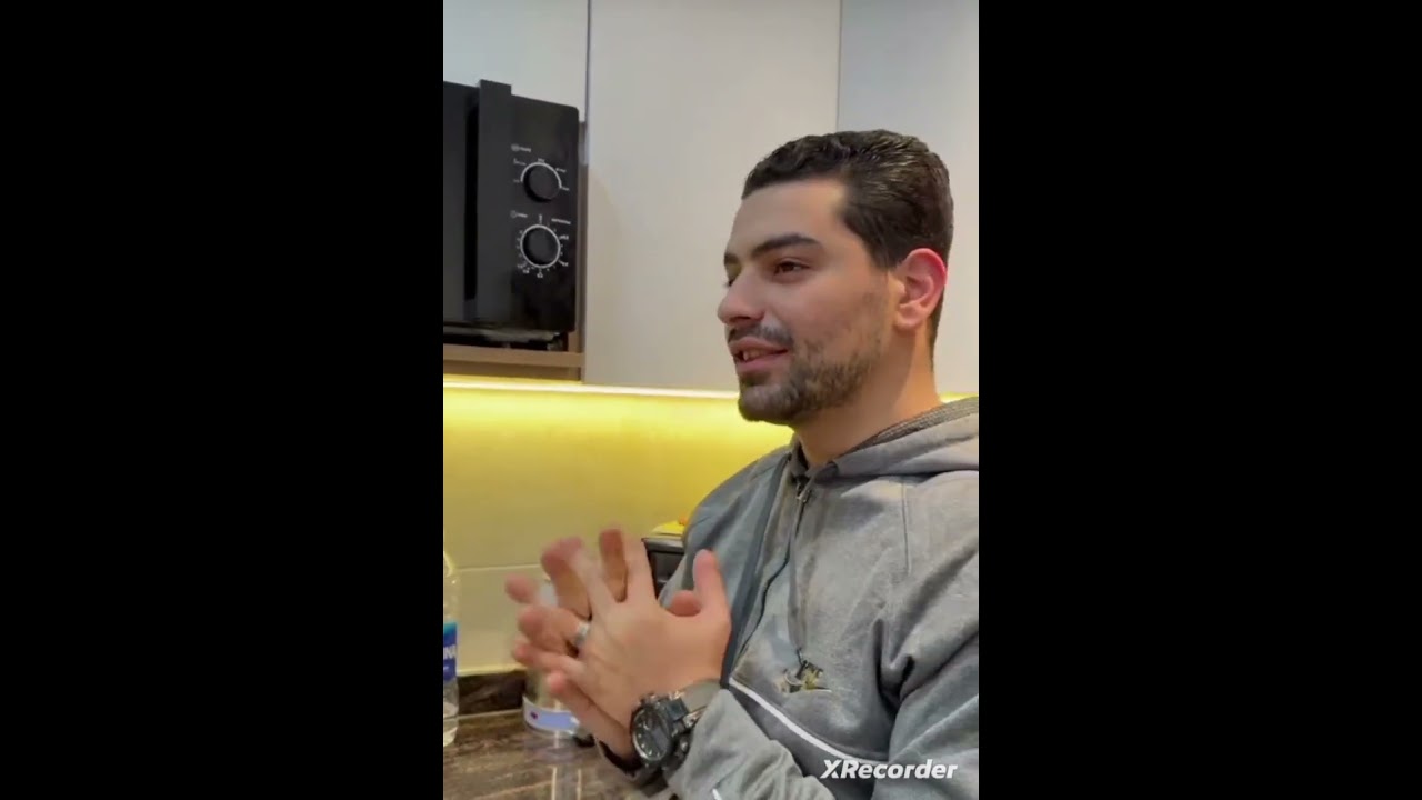 صلاح لما تفكر تروح تطبخ عند امك 😂😂😂