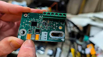 BatMon 30A - Battery and power monitoring device - UK Made