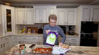 Lazy Lasagna | Easy weeknight meal to feed the family | 4 ingredients or less recipe | Simple dinner