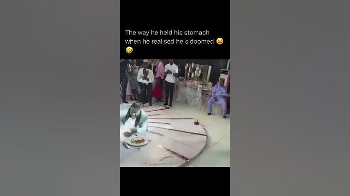 Groom drops wedding cake!